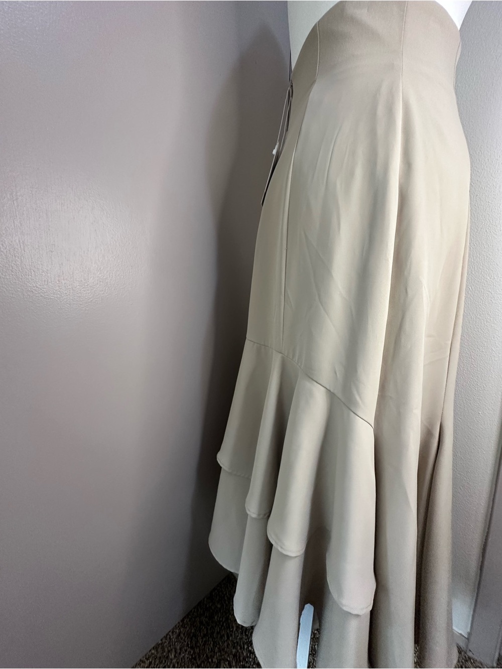 Women's Cream Ruffle Hem Skirt